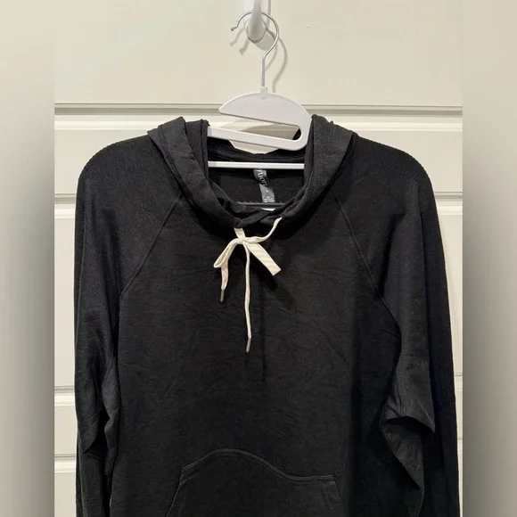 Vuori Oversized Women's Hoodie Size S - Picture 8 of 10